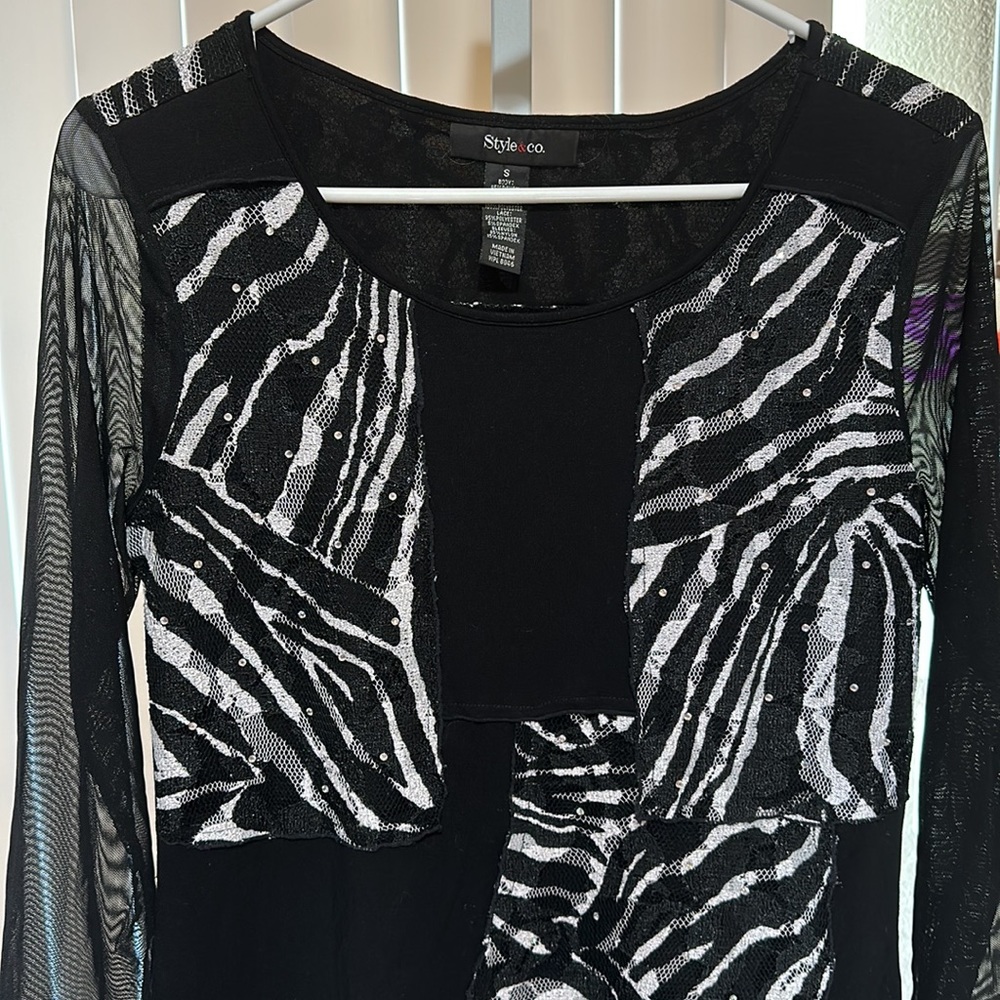 2. Style & Co - Picture 2 of 7